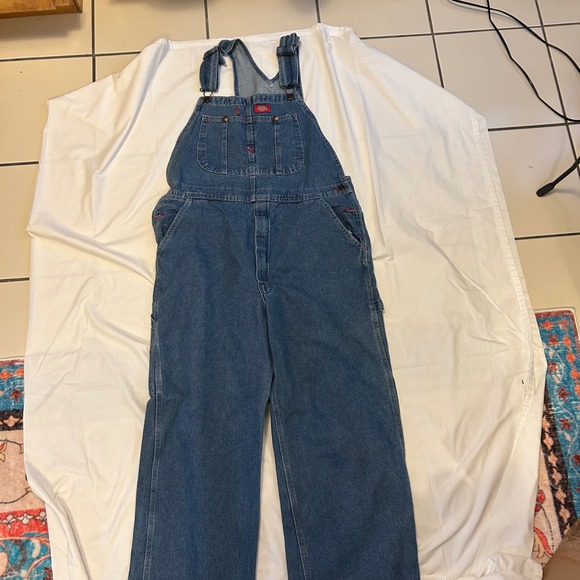 Dickies Mens 34x30 Denim Bib Overalls 8396SNB Carpenter Workwear Utility Cargo - Picture 2 of 7